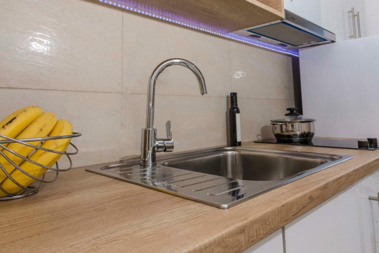Apartment Quarko Kaštela Екстериор снимка