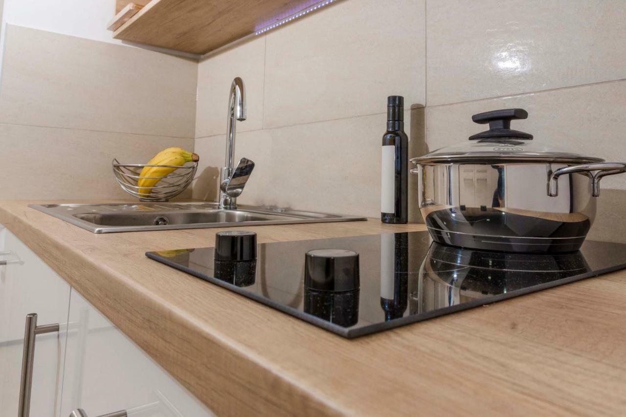 Apartment Quarko Kaštela Екстериор снимка