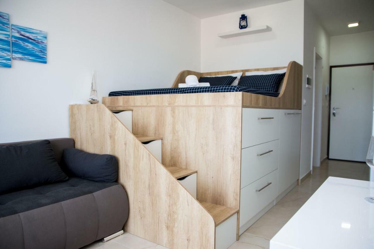 Apartment Quarko Kaštela Екстериор снимка